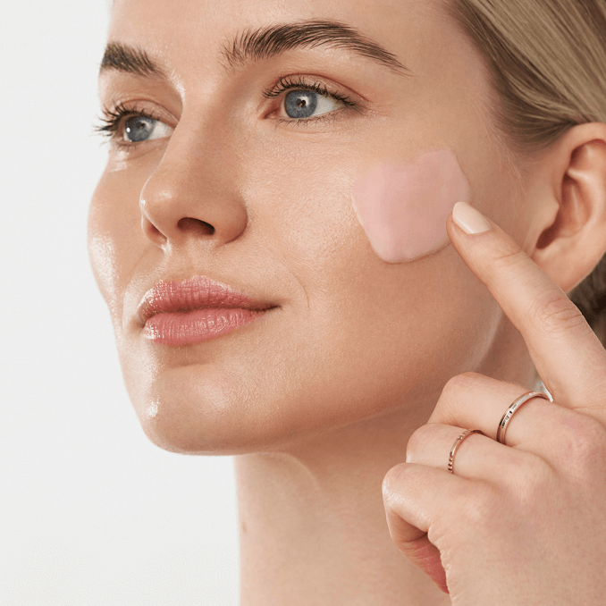 ROSE NATURE System Digital De-Stress Oil-to-Milk Cleanser